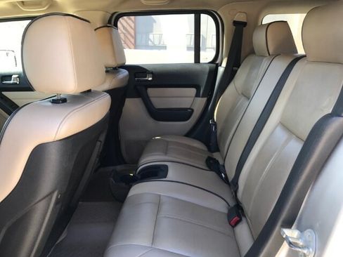 Used 2008 HUMMER H3 Luxury AWD/4WD image 10