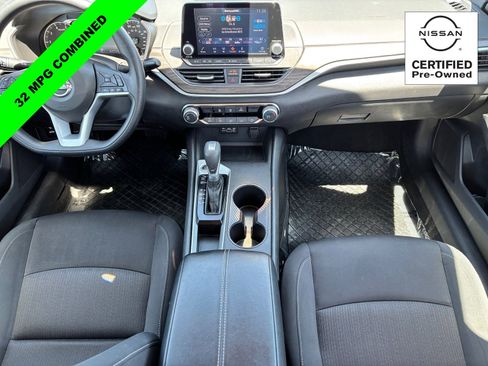 Certified 2025 Nissan Altima 2.5 SV FWD image 14