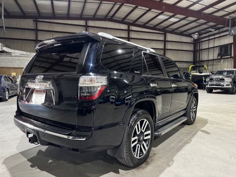 Used 2017 Toyota 4Runner Limited image 3