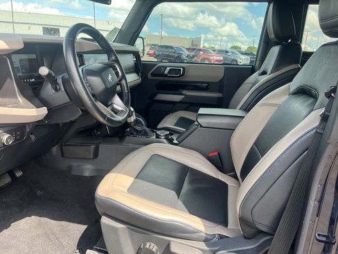 Used 2021 Ford Bronco Wildtrak AWD/4WD image 24