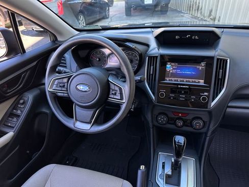 Used 2017 Subaru Impreza 2.0i image 16