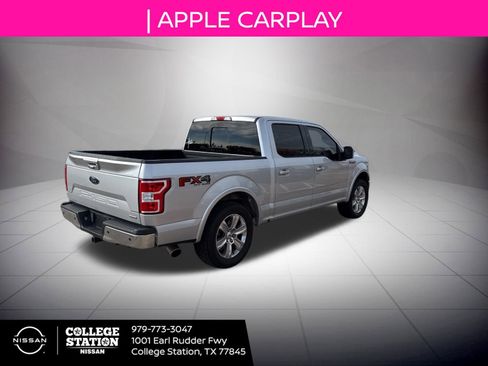 Used 2018 Ford F150 Lariat w/ Trailer Tow Package image 9