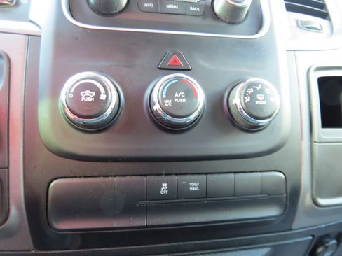 Used 2017 RAM 1500 Tradesman w/ Popular Equipment Group RWD image 22
