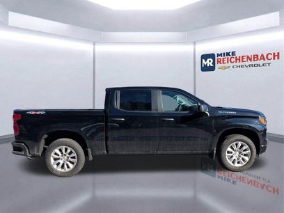New 2025 Chevrolet Silverado 1500 Custom