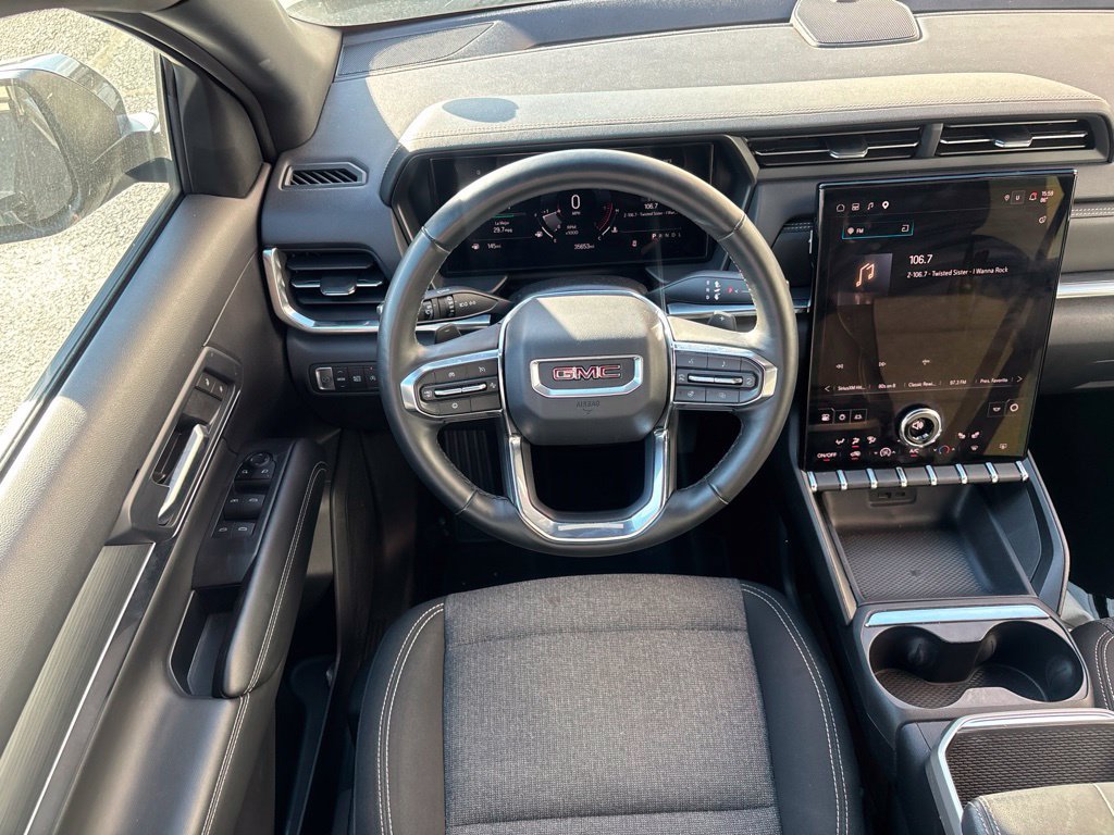 Used 2025 GMC Terrain Elevation FWD image 3