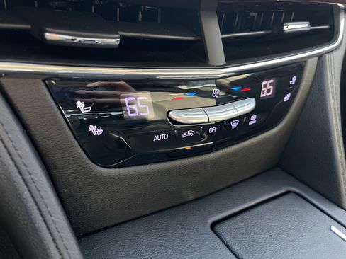 Used 2018 Cadillac CT6 AWD image 15