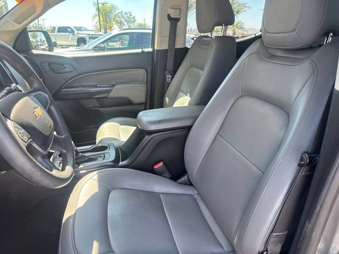 Used 2018 Chevrolet Colorado W/T w/ WT Convenience Package RWD image 7