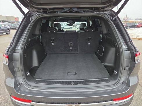 Used 2024 Jeep Grand Cherokee Limited 4xe image 30