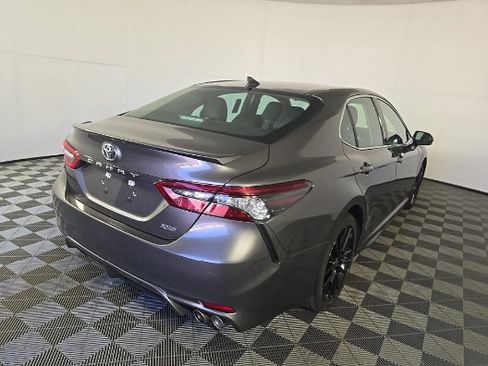 Used 2023 Toyota Camry XSE FWD image 6