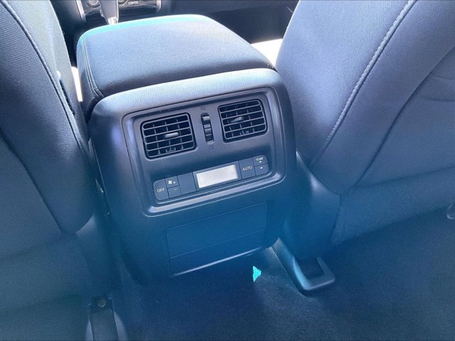 Used 2017 Nissan Pathfinder SV FWD image 25