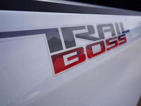 New 2026 Chevrolet Silverado 1500 LT Trail Boss w/ Safety Package image 7