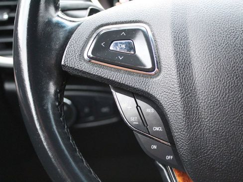 Used 2016 Lincoln MKX Reserve w/ Technology Package AWD/4WD image 16