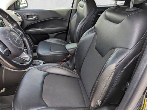 Used 2020 Jeep Compass Latitude w/ Popular Equipment Group AWD/4WD image 22