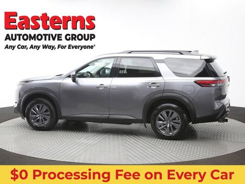 Used 2022 Nissan Pathfinder SV AWD/4WD image 64