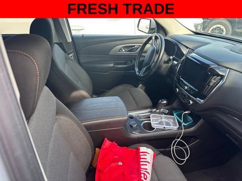 Used 2020 Chevrolet Traverse LT AWD/4WD image 8