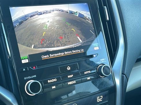 Used 2021 Subaru Ascent Limited w/ Technology Package image 18