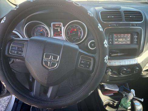 Used 2014 Dodge Journey American Value Package w/ Flexible Seating Group image 8