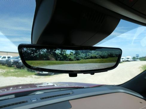New 2026 Chevrolet Suburban High Country AWD/4WD image 27