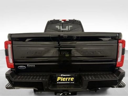 Used 2026 Ford F450 Platinum w/ FX4 Off-Road Package image 3