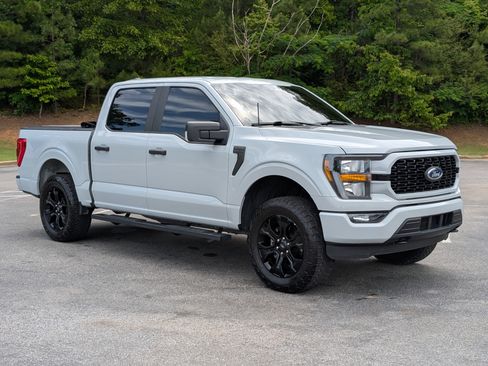 Used 2023 Ford F150 XL w/ STX Black Appearance Package AWD/4WD image 11