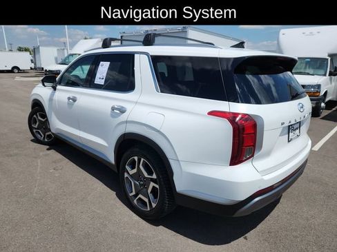 Used 2023 Hyundai Palisade SEL AWD/4WD image 5