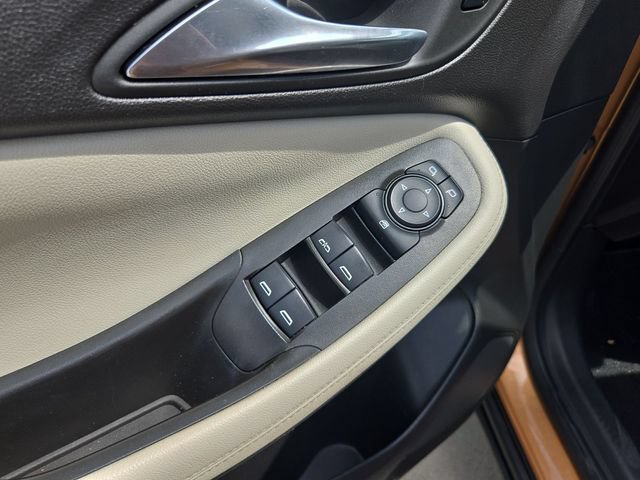 Used 2025 Buick Encore GX Preferred FWD image 21