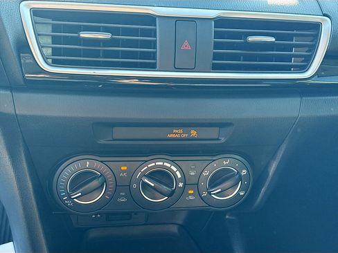 Used 2016 MAZDA MAZDA3 i Sport w/ Preferred Equipment Package image 14