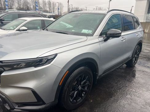 Used 2023 Honda CR-V Sport image 3
