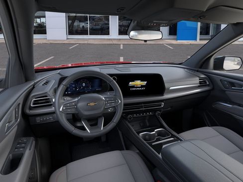 New 2026 Chevrolet Traverse LT w/ LPO, Floor Liner Package image 25