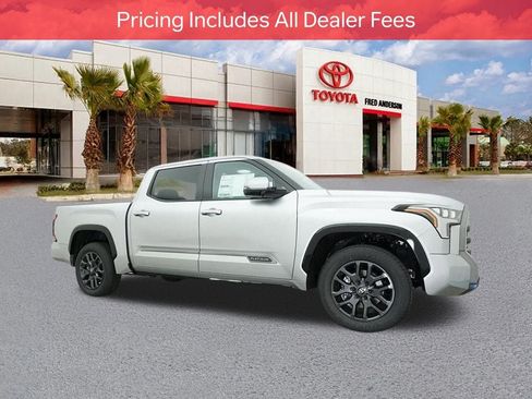 New 2025 Toyota Tundra Platinum RWD image 29