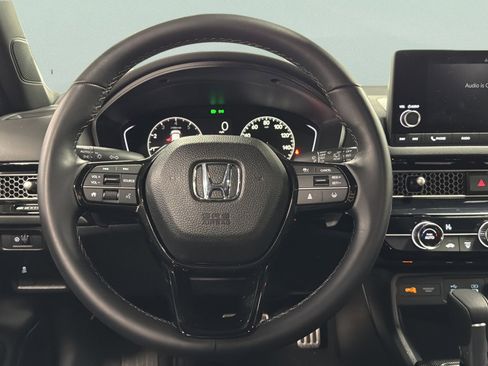 Used 2025 Honda Civic Sport image 29