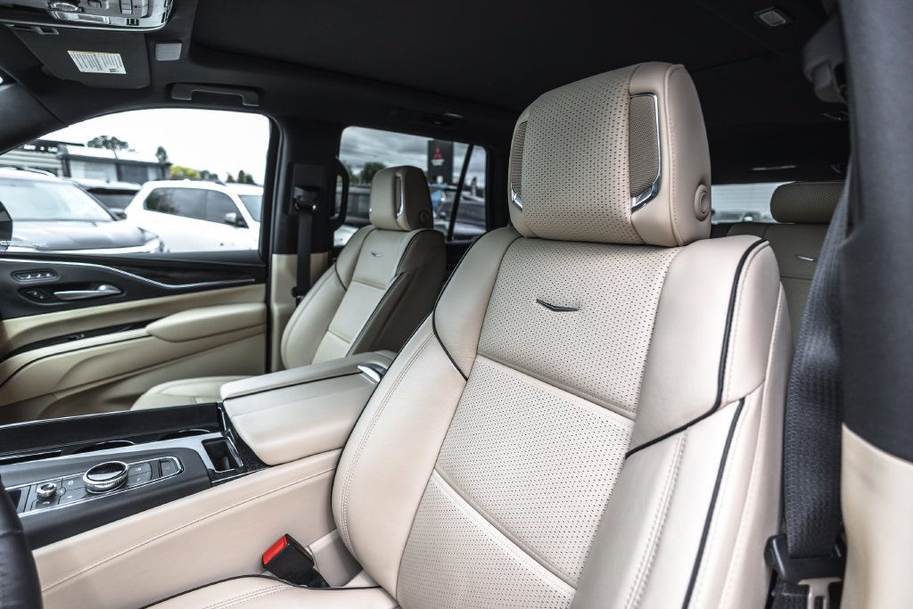 Used 2023 Cadillac Escalade Premium Luxury w/ Touring Package AWD/4WD image 21