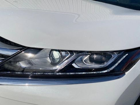 Used 2018 Mitsubishi Eclipse Cross SEL image 7