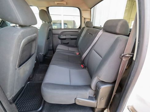Used 2014 Chevrolet Silverado 2500 LT AWD/4WD image 30