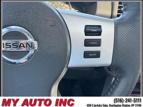 Used 2011 Nissan Pathfinder LE w/ Navigation Pkg image 23