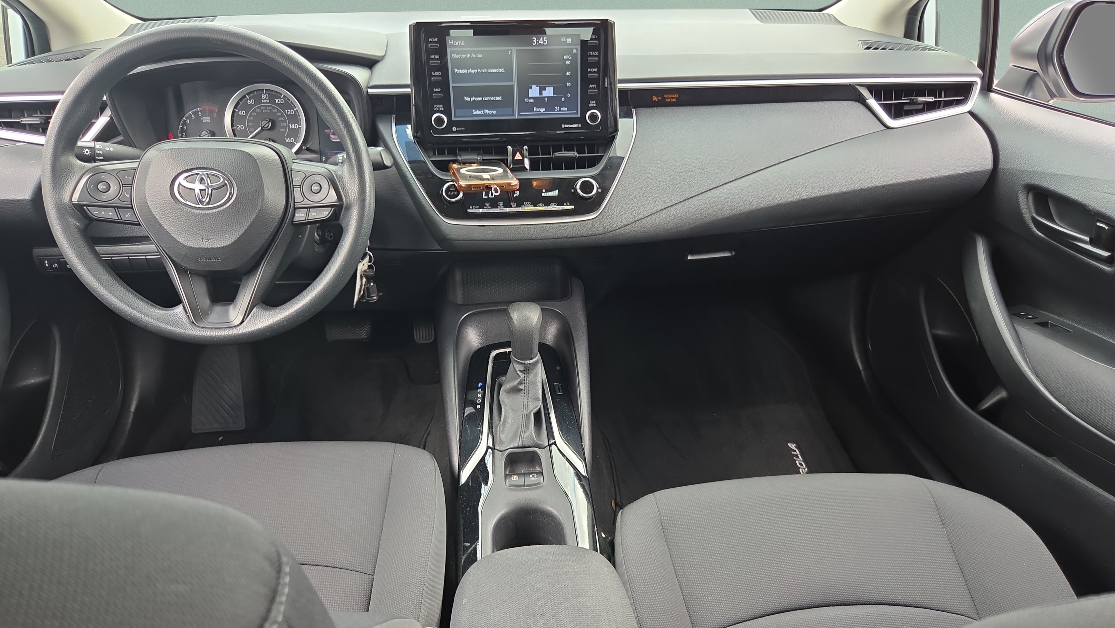 Used 2022 Toyota Corolla LE FWD image 13