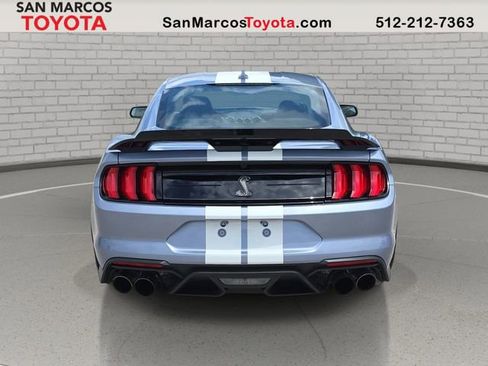 Used 2022 Ford Mustang Shelby GT500 w/ Technology Package RWD image 7