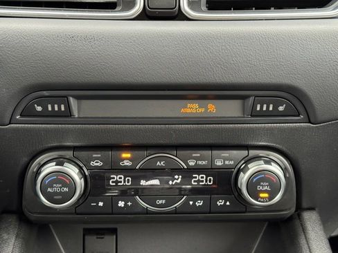 Used 2018 MAZDA CX-5 Touring image 12