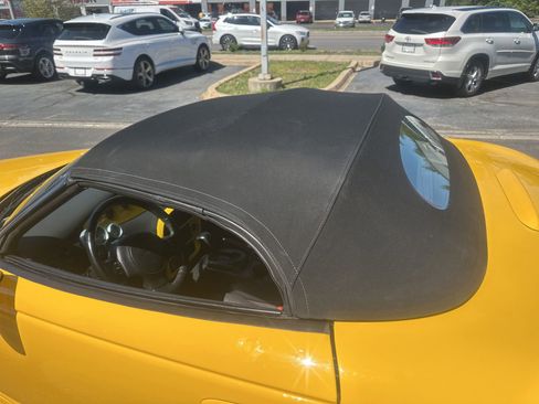 Used 1999 Plymouth Prowler RWD image 24