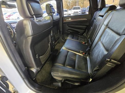 Used 2012 Jeep Grand Cherokee Limited image 25