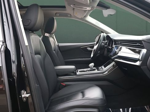 Used 2024 Audi Q7 2.0T Premium Plus AWD/4WD image 17
