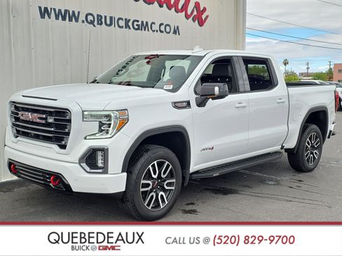Used 2021 GMC Sierra 1500 AT4 w/ AT4 Value Package AWD/4WD image 3