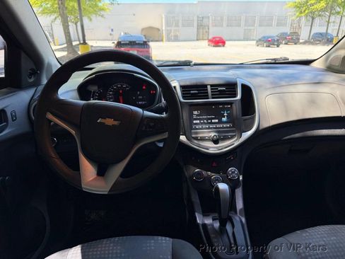 Used 2017 Chevrolet Sonic LS FWD image 18