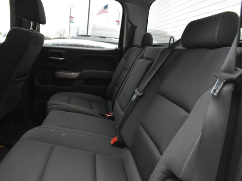 Used 2018 Chevrolet Silverado 1500 LT w/ All Star Edition image 13