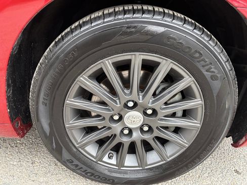 Used 2007 Toyota Camry LE image 34