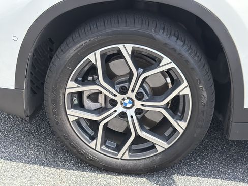 Used 2021 BMW X1 sDrive28i w/ Premium Package FWD image 27