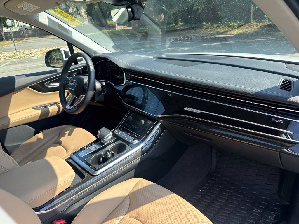 Used 2023 Audi Q7 3.0T Prestige w/ Prestige Package AWD/4WD image 15