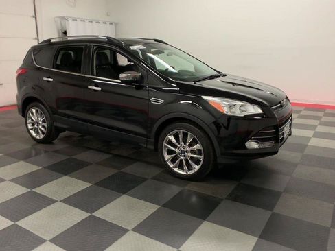 Used 2016 Ford Escape SE w/ SE Chrome Package AWD/4WD image 9
