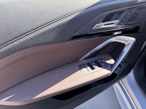 Certified 2025 BMW X2 xDrive28i image 14