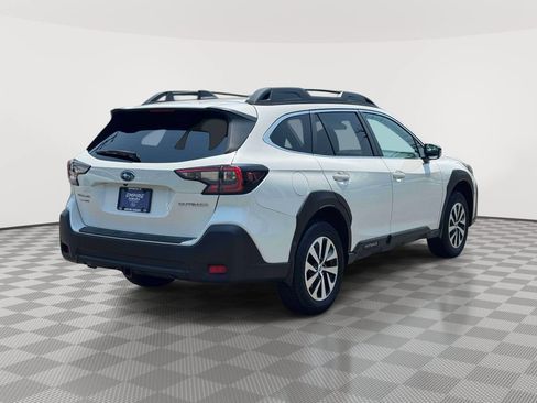 Used 2023 Subaru Outback Premium AWD/4WD image 8